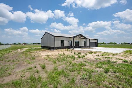 New construction Single-Family house 419 Brazier Road, Ennis, TX 75119 - photo 1 1