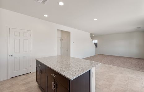 New construction Single-Family house 11238 W Chipman Rd, Tolleson, AZ 85353 Sunflower- photo 6 6