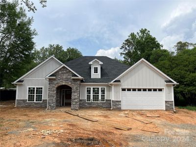 New construction Single-Family house 2390 Armstrong Park Drive, Gastonia, NC 28054 - photo 0