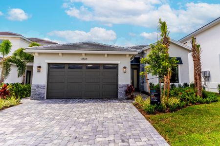 New construction Single-Family house 12680 Solana Bay Circle, Palm Beach Gardens, FL 33412 - photo 24 24