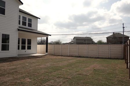 New construction Single-Family house 105 Donn Brooks Dr, Kyle, TX 78640 Sycamore- photo 24 24