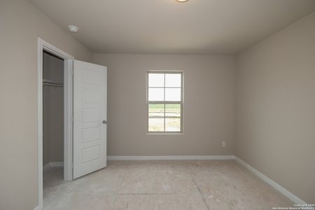 New construction Single-Family house 1144 Water Valley, Seguin, TX 78155 Barbosa- photo 11 11