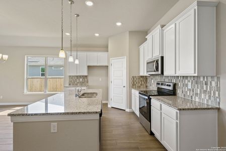 New construction Single-Family house 412 Axis Valley, Cibolo, TX 78108 Easton- photo 8 8
