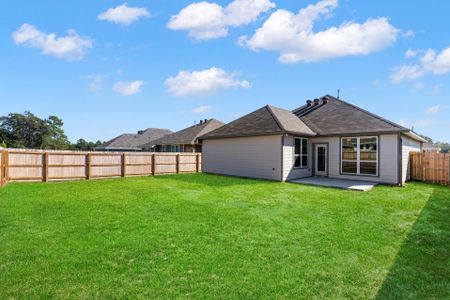 New construction Single-Family house 520 Shoreview Drive, Conroe, TX 77303 S-1613- photo 2 2