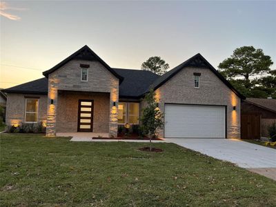 New construction Single-Family house 810 Cherry Laurel Lane, Arlington, TX 76012 - photo 0