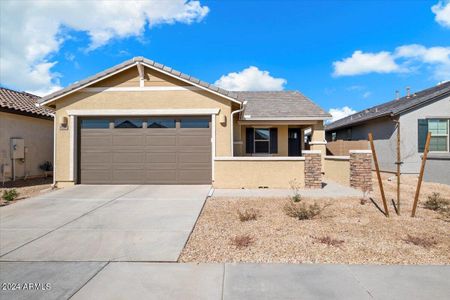 New construction Single-Family house 8920 W Solano Drive, Glendale, AZ 85305 - photo 0