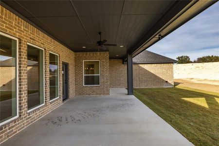 New construction Single-Family house 804 Dogwood Road, Weatherford, TX 76085 - photo 31 31