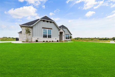 New construction Single-Family house 2100 Cotton Tail Way, Cresson, TX 76035 - photo 1 1