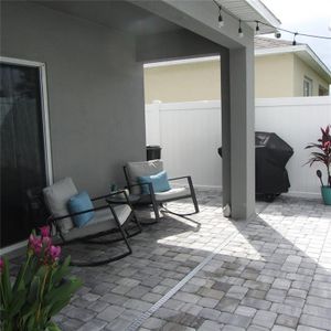 New construction Single-Family house 2577 Shamrock Street, Tavares, FL 32778 - photo 19 19