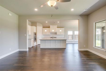 New construction Single-Family house 820 Cavalcade, Ferris, TX 75125 - photo 4 4
