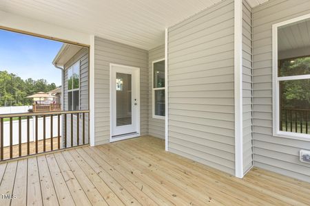 New construction Single-Family house 135 Quail Point Circle, Clayton, NC 27520 McDowell- photo 57 57