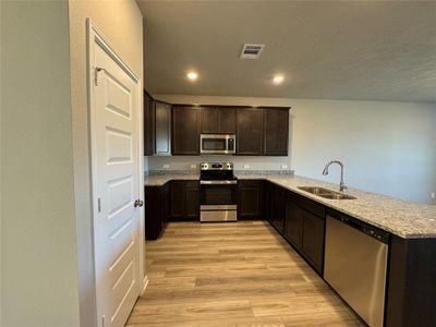 New construction Single-Family house 416 Shoreview Drive, Conroe, TX 77303 S-1443- photo 8 8