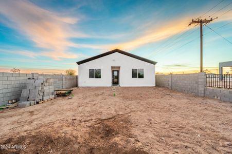 New construction Single-Family house 21710 W Harding Avenue, Wittmann, AZ 85361 - photo 3 3