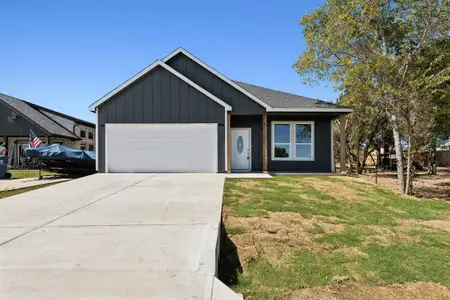 New construction Single-Family house 2300 Centaurus Way, Granbury, TX 76048 - photo 0