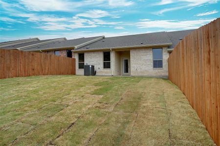 New construction Townhouse house 234 Legacy Boulevard, Weatherford, TX 76085 The Startford II- photo 15 15