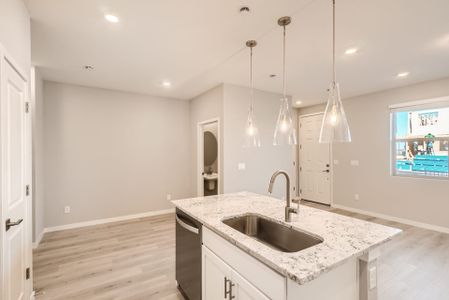 New construction Townhouse house 95 N Vandriver Place, Aurora, CO 80018 - photo 11 11