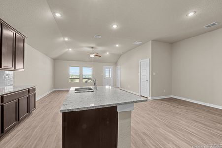 New construction Single-Family house 15440 Salmon Spring, San Antonio, TX 78245 Freestone- photo 5 5