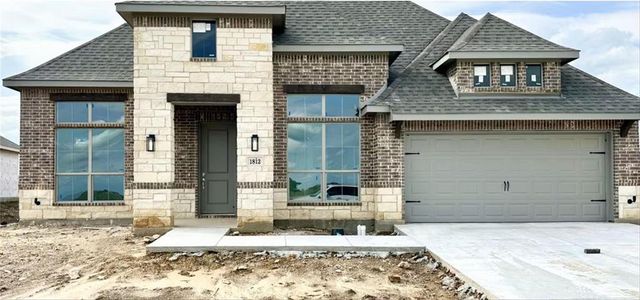 New construction Single-Family house 1812 Golden Meadow Court, Cleburne, TX 76033 Concept 2622- photo 0 0