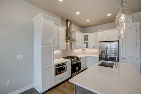 New construction Townhouse house 6248 Vernazza Way, Windsor, CO 80550 - photo 29 29