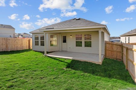 New construction Single-Family house 13775 Pinkston, San Antonio, TX 78252 Freestone - C- photo