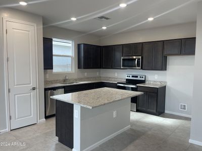 New construction Single-Family house 2493 E Houston Avenue, Apache Junction, AZ 85119 Plan 21- photo 3 3