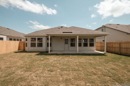 New construction Single-Family house 1105 Water Valley, Seguin, TX 78155 - photo 11 11