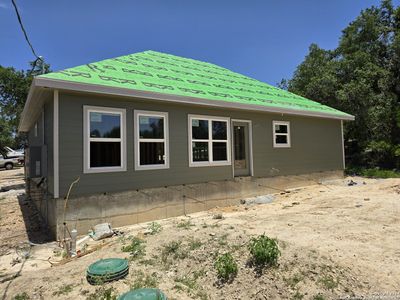 New construction Single-Family house 333 Oak Springs Drive, Canyon Lake, TX 78133 - photo 3 3