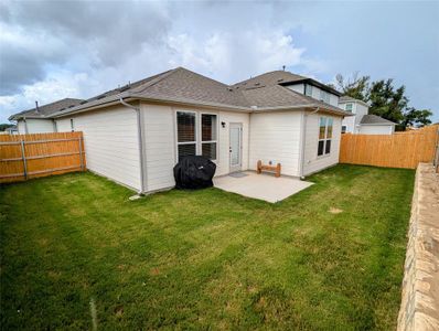 New construction Single-Family house 122 Checkers Cv, Elgin, TX 78621 - photo 25 25