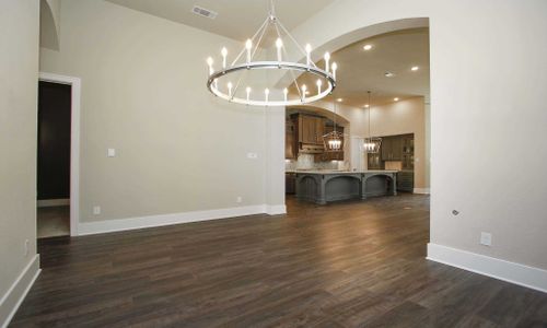 New construction Single-Family house 111 Mineral River Loop, Kyle, TX 78640 - photo 28 28