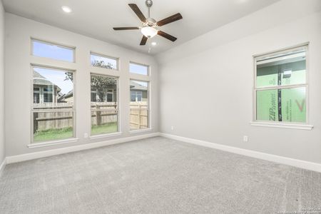 New construction Single-Family house 176 Burning Star, Castroville, TX 78009  Plan 2305 - photo 22 22