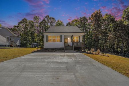 New construction Single-Family house 3610 S Bend Road, Gainesville, GA 30506 - photo 0