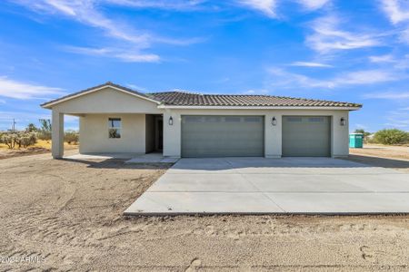 New construction Single-Family house 23505 E Cactus Forest Road, Florence, AZ 85132 - photo 0