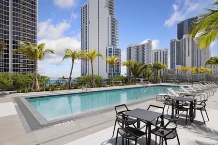 New construction Condo/Apt house 17550 Collins Ave, Unit 703, Sunny Isles Beach, FL 33160 - photo 38 38