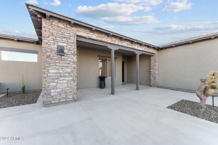 New construction Single-Family house 4114 Cactus Blossom Road, Wickenburg, AZ 85390 - photo 35 35