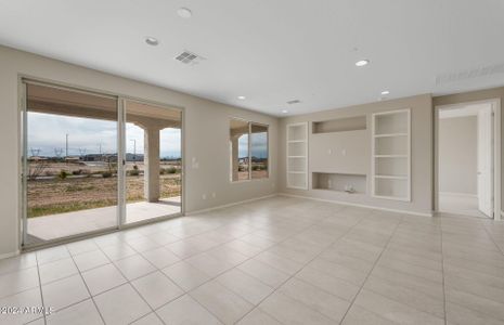 New construction Single-Family house 21338 N 270Th Avenue, Buckeye, AZ 85396 Traverse- photo 7 7