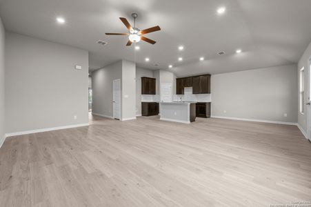 New construction Single-Family house 7811 Coffee Mill Street, San Antonio, TX 78252 Polo - 40' Smart Series- photo 11 11