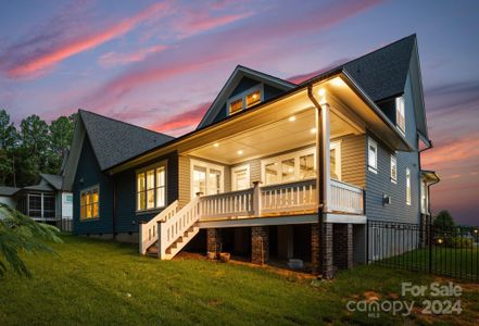 New construction Single-Family house 1823 Pin Oak Court, Fort Mill, SC 29715 - photo 4 4