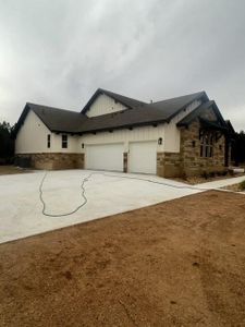 New construction Single-Family house 140 Oak Bend Dr, Liberty Hill, TX 78642 - photo 4 4