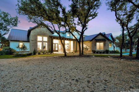 New construction Single-Family house 207 River Bend Place, Spring Branch, TX 78070 - photo 1 1