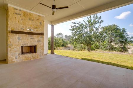 New construction Single-Family house 115 Coalson Crossing, Azle, TX 76020 - photo 32 32