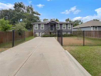 New construction Single-Family house 6011 Marwood Drive, Humble, TX 77396 - photo 0