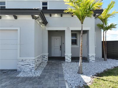 New construction Single-Family house 18430 Sw 136Th Ct, Miami, FL 33177 - photo