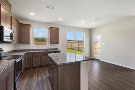 New construction Single-Family house 424 Shoreview Drive, Conroe, TX 77303 S-1514- photo 19 19