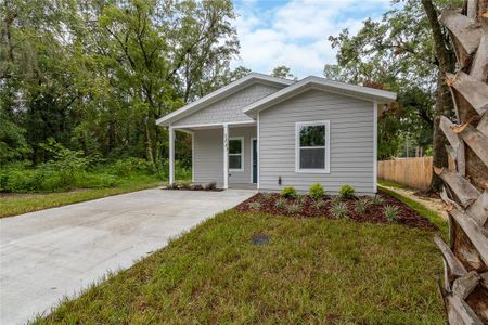 New construction Single-Family house 1720 Ne 3Rd Avenue, Gainesville, FL 32641 - photo 1 1
