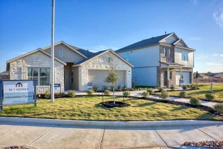 New construction Single-Family house 7230 Viridian View, San Antonio, TX 78253 Boone - 40' Smart Series- photo 5 5
