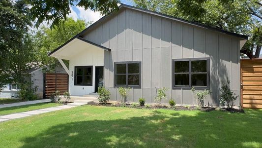 New construction Single-Family house 3871 Davila Drive, Dallas, TX 75220 - photo 2 2