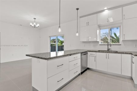 New construction Single-Family house 550 Nw 58Th Ct, Miami, FL 33126 - photo 27 27
