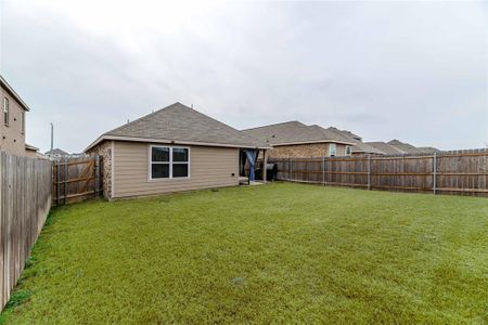 New construction Single-Family house 3706 Kings Dr. Drive, Ennis, TX 75119 - photo 23 23