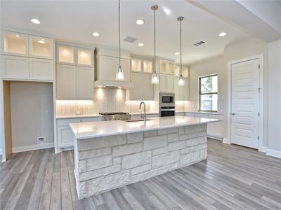 New construction Single-Family house 19612 Tranquility Falls Cove, Leander, TX 78645 Montage- photo 8 8
