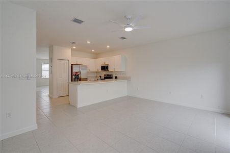 New construction Single-Family house 12963 Sw 233Rd Ter, Unit 12963, Homestead, FL 33032 - photo 2 2